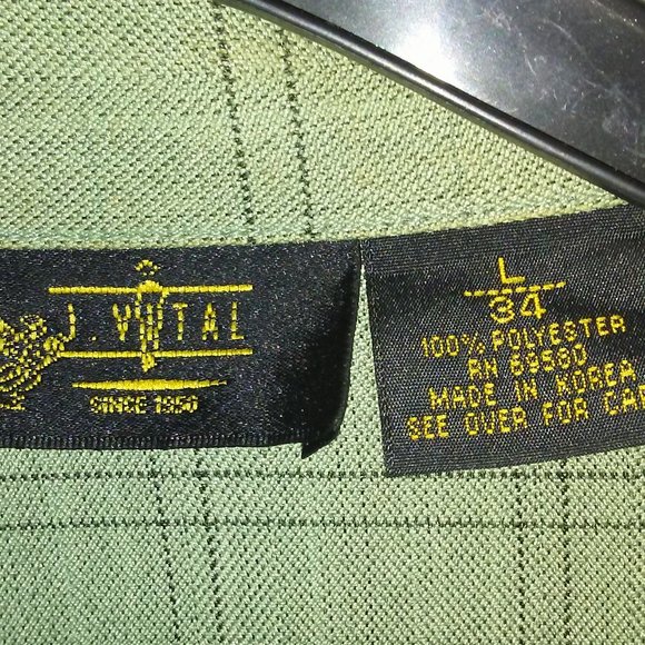 J. Vital Suit - Picture 3 of 3